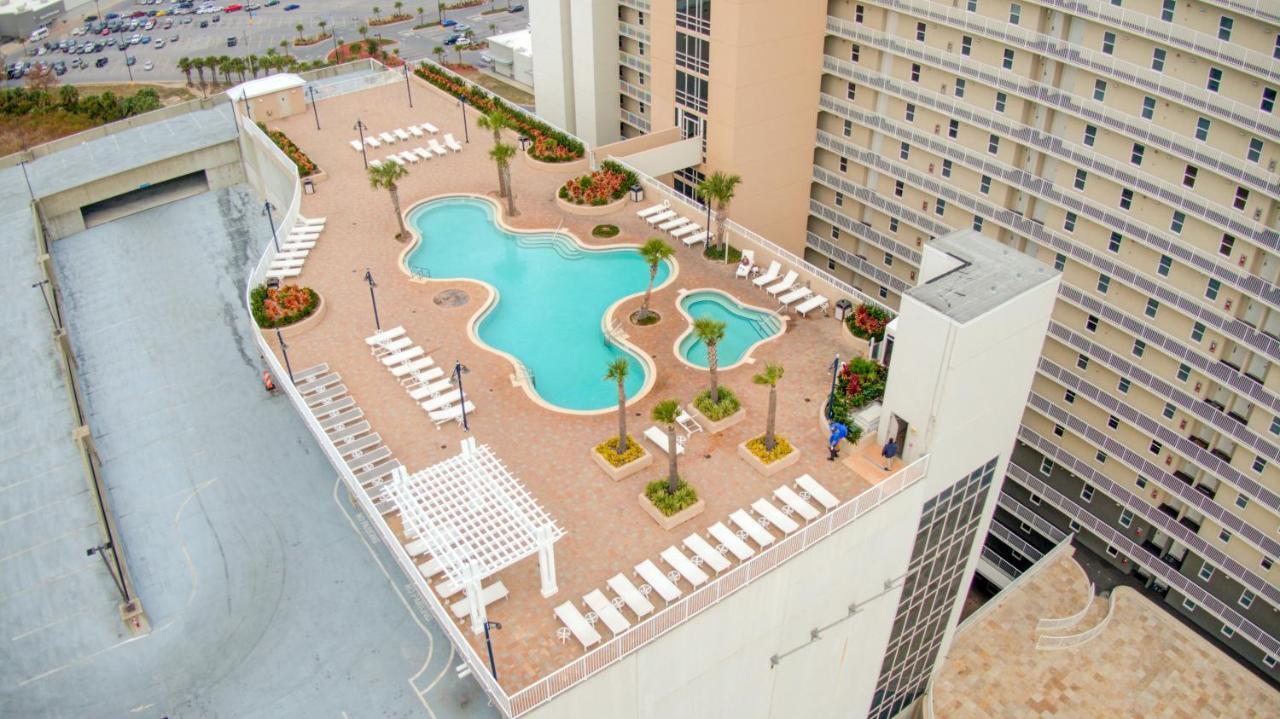 Laketown Wharf #519 By Nautical